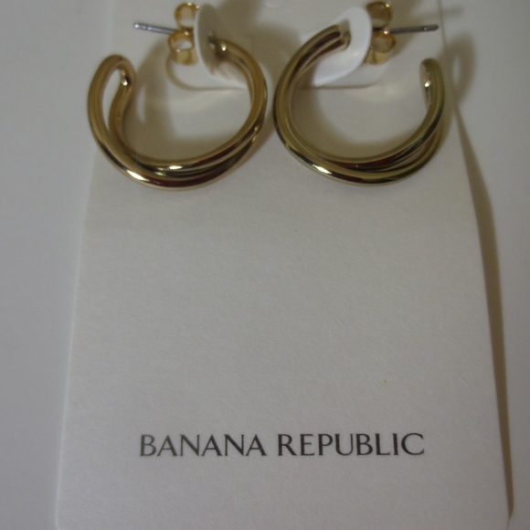 Banana Republic Two Tone Interlocking Hoop Earring - Picture 3 of 5